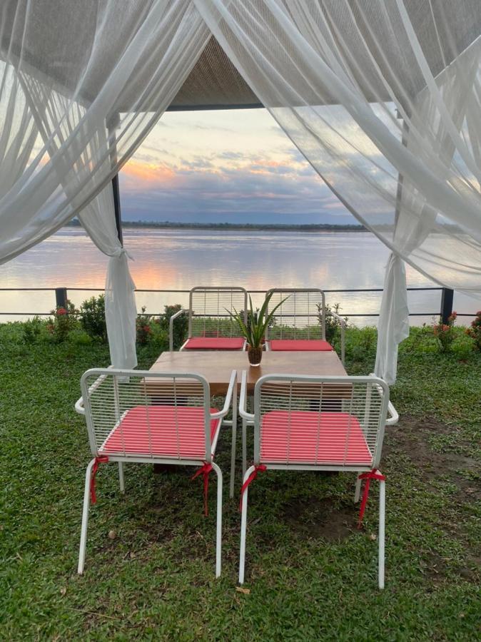 The Riviera Champasak Hotel Exterior photo
